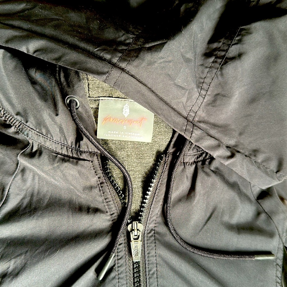 Free People - Morning to Midnight Jacket. Black. SML